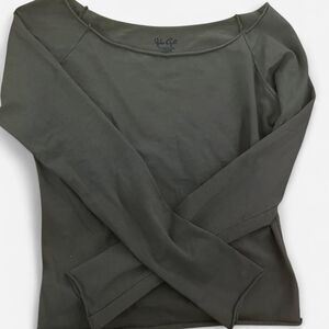 Brandy-melville Women's Shirt